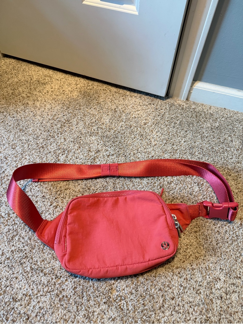 lululemon Pink 2L Belt Bag